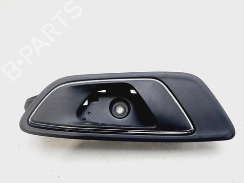 Used Front right interior door handle SEAT LEON (5F1) [2012-2021]  23222954