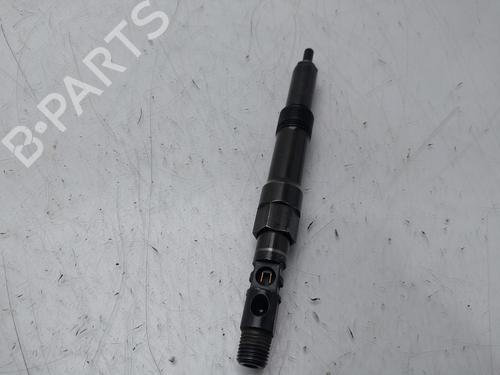 Inyector Inyector FORD MONDEO III (B5Y) [2000-2007] 33951077 33951077