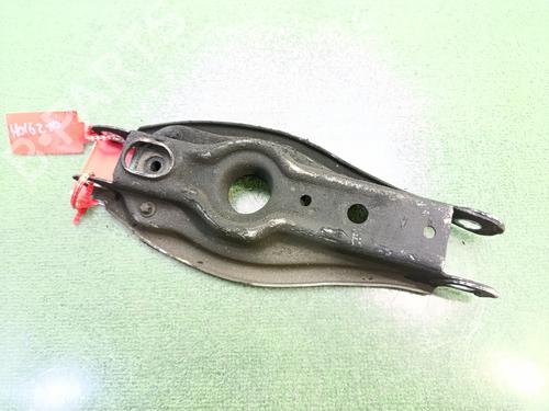 Used Right rear suspension arm BMW 1 (E87) 120 i (150 hp) 32403089