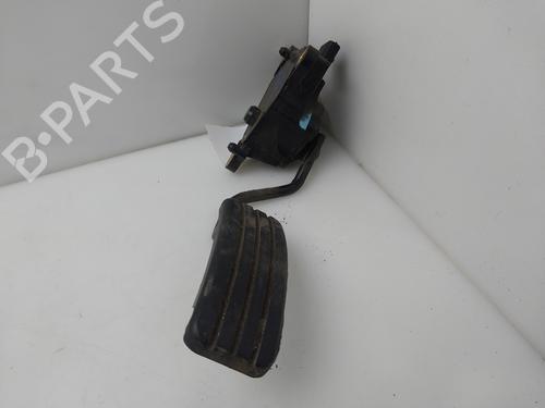 Pedale Pedale RENAULT CLIO III (BR0/1, CR0/1) 1.5 dCi (C/BR0G, C/BR1G) (68 hp) 34480943 34480943
