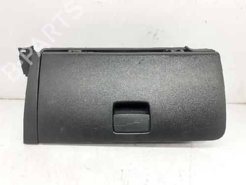 Used Glove box KIA SPORTAGE III (SL) 1.7 CRDi (116 hp) 5328254