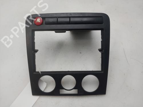 Used Warning switch Warning switch SEAT CORDOBA (6L2) 1.9 TDI (100 hp) 36418801 36418801
