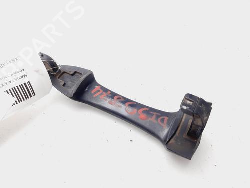 Venstre foran utvendig håndtak FORD FOCUS I Saloon (DFW) 1.8 Turbo DI / TDDi | BP20324532C128 