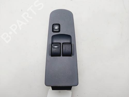 Used Left front window switch MITSUBISHI COLT VI (Z3_A, Z2_A) 1.3 (Z21A) (95 hp) 31880042