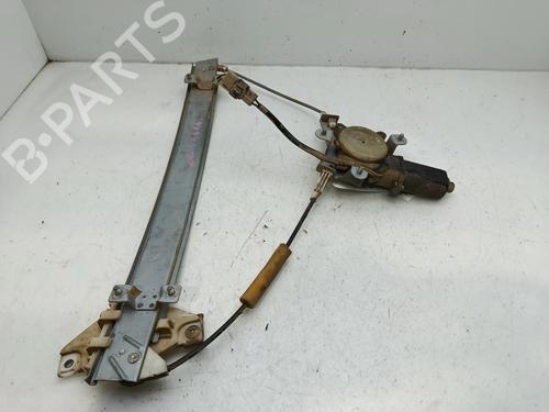 Lève-vitre avant droit DAEWOO NUBIRA (J100) 1.6 16V (106 hp) 32032472
