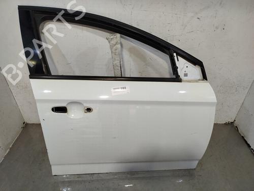 Used Right front door FORD MONDEO IV (BA7) [2007-2015]  23553273