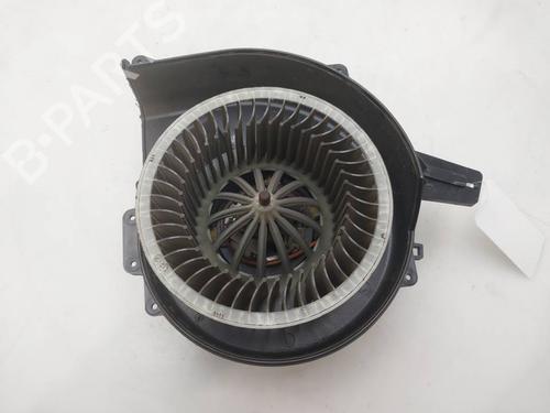 Used Heater blower motor Heater blower motor SKODA FABIA II Combi (545) 1.6 TDI (75 hp) 39717803 39717803