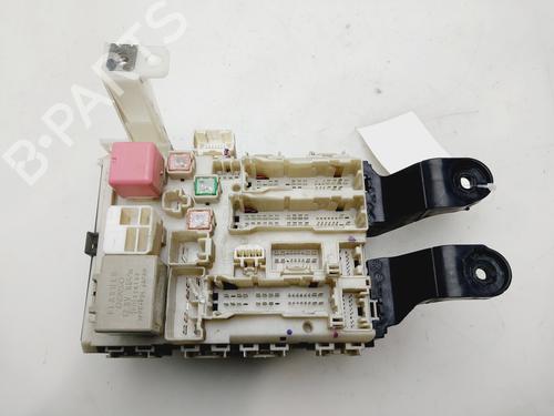 Used Fuse box TOYOTA COROLLA Saloon (_E15_) [2006-2018]  31052635