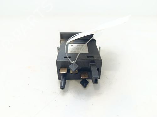 Switch SEAT LEON (1M1) | BP35929854I30 - Image 2