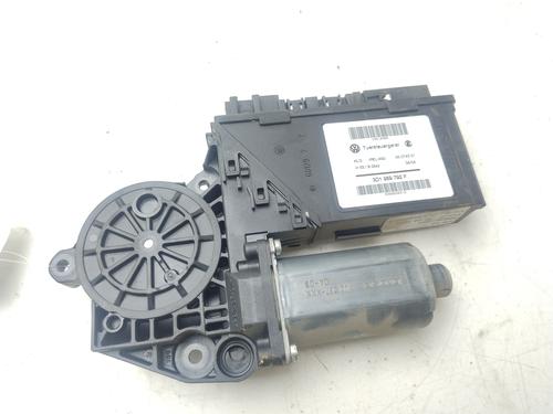 Rudehejsemotor forskærm højre VW TOUAREG (7LA, 7L6, 7L7) 5.0 V10 TDI (313 hp) 30263719