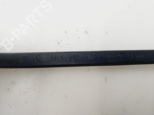 Front windshield wiper arm VW TIGUAN (5N_)  | BP30054613C143