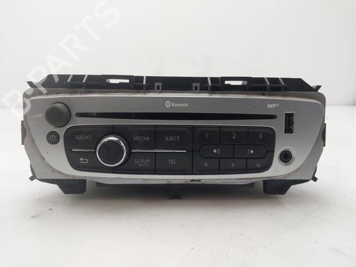 Used Radio Radio RENAULT TWINGO II (CN0_) 1.5 dCi 75 (75 hp) 34277186 34277186