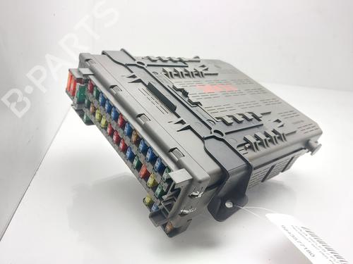 Fuse box PEUGEOT 607 (9D, 9U) | BP31877246E1