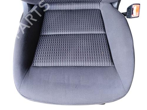 Right front seat AUDI Q3 (8UB, 8UG)  | BP31571539C16 