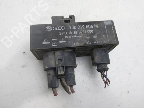 Elektronisk modul SEAT IBIZA III (6L1) [2002-2009]  24653153