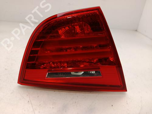 Feu de coffre gauche BMW 3 (E90) 318 i (143 hp) 32042737
