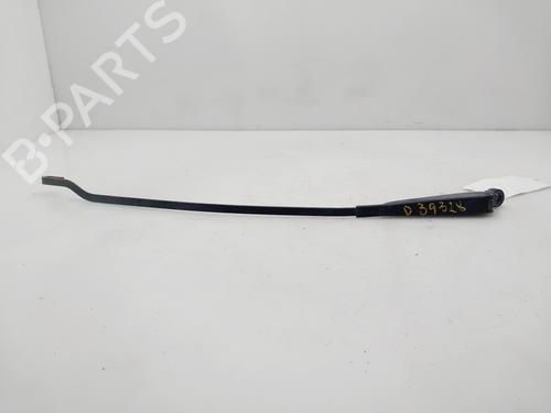 Used Front windshield wiper arm OPEL CORSA B (S93) 1.4 i (F08, F68, M68) (60 hp) 29753839