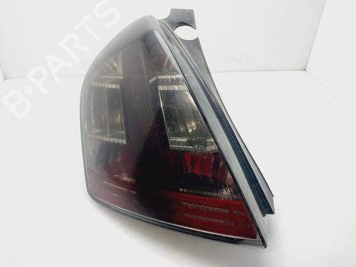 Venstre baglygte FIAT STILO (192_) 1.9 JTD (192_XE1A) (115 hp) 32251879