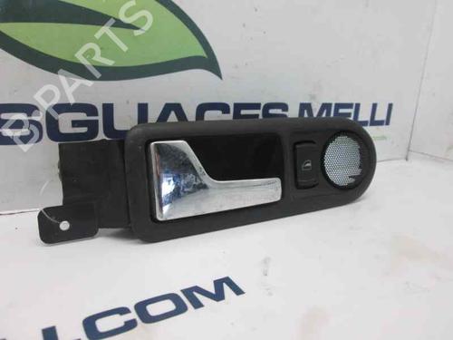 Used Rear left interior door handle VW GOLF IV (1J1) 1.6 16V (105 hp) 3295446