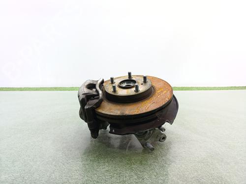Used Left front steering knuckle Left front steering knuckle TOYOTA AURIS (_E18_) 1.8 Hybrid (ZWE186_, ZWE186R) (136 hp) 34371812 34371812