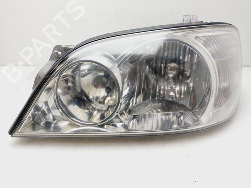 Used Left headlight KIA CARNIVAL II (GQ) [1999-2007]  24447343