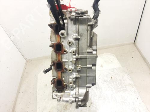 Used Cylinder head Cylinder head TOYOTA AVENSIS (_T25_) 2.2 D-4D (ADT251_, ADT251R) (150 hp) 33994243 33994243