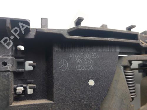 Front right exterior door handle MERCEDES-BENZ M-CLASS (W164) ML 280 CDI 4-matic (164.120) | BP16379030C129 