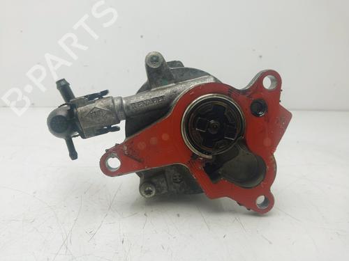 Used Vacuum pump NISSAN X-TRAIL II (T31) [2007-2018]  23898427
