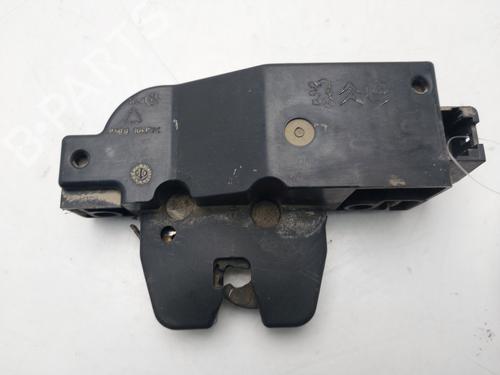 Used Tailgate lock Tailgate lock 33941825 33941825