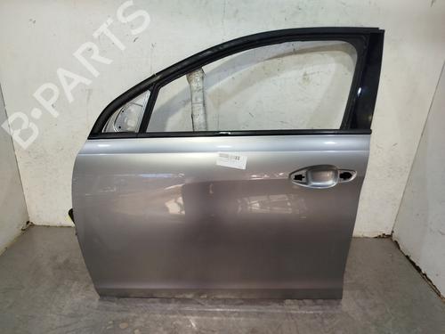 Used Left front door PEUGEOT 308 II (LB_, LP_, LW_, LH_, L3_) [2013-2021]  29070407