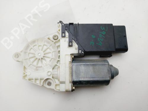 Portierruitmotor linksvoor SEAT LEON (1M1) 1.6 | BP29704579E21 