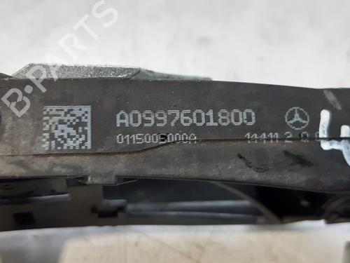 Høyre bak utvendig håndtak MERCEDES-BENZ C-CLASS (W205) C 220 BlueTEC / d (205.002, 205.004) | BP8611050C130 