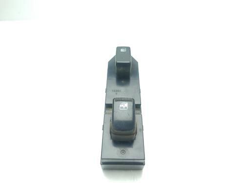 Used Right front window switch KIA SPORTAGE II (JE_, KM_) [2004-2011]  22711919
