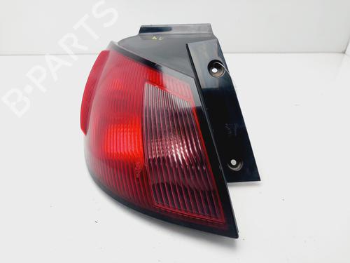 Used Left taillight MITSUBISHI COLT VI (Z3_A, Z2_A) 1.1 (Z31A, Z32A) (75 hp) 32199184