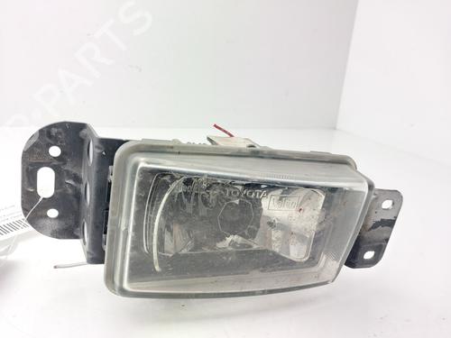Used Right front fog light TOYOTA COROLLA (_E12_) 1.6 VVT-i (ZZE121_, ZZE121R) (110 hp) 32000639