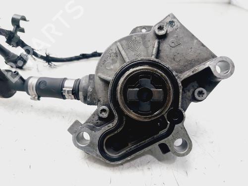 Used Vacuum pump SEAT IBIZA II (6K1) [1993-2002]  29704619