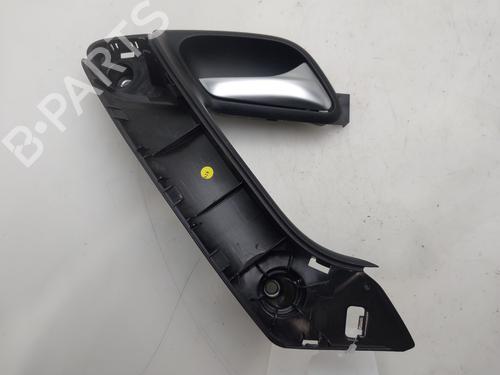 Højre bagtil invendig håndtag Højre bagtil invendig håndtag VW POLO V (6R1, 6C1) [2009-2022] 34239027 34239027