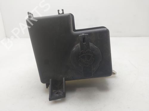 Used Windscreen washer tank Windscreen washer tank 37026495 37026495