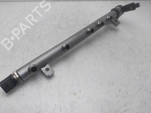 Used Injection rail Injection rail MERCEDES-BENZ B-CLASS Sports Tourer (W245) [2005-2011] 40154084 40154084