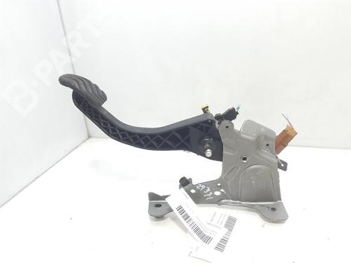 Used Clutch pedal Clutch pedal NISSAN X-TRAIL III (T32_, T32R, T32RR) 1.6 dCi (T32) (130 hp) 11084286 11084286