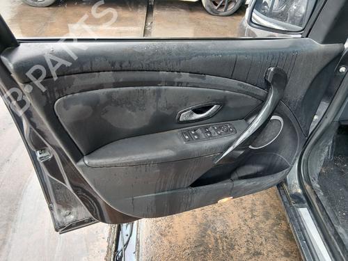 Right front seat RENAULT FLUENCE (L3_) 1.5 dCi (L30D, L30L, L306, L33F, L33L, L33M, L33V, L33W) | BP31571638C16 