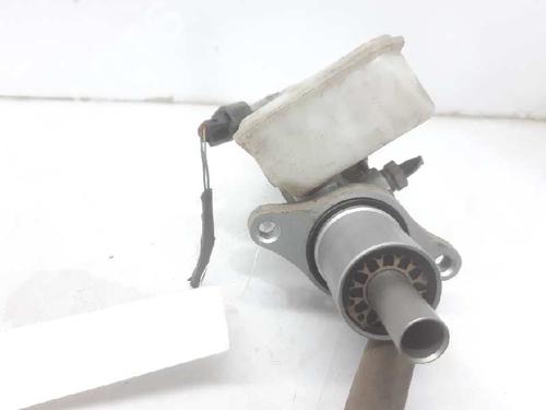 Used Brake master cylinder FORD KUGA I [2008-2012]  5669364