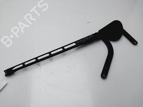 Used Front windshield wiper arm MERCEDES-BENZ C-CLASS Coupe (CL203) C 220 CDI (203.708) (150 hp) 32012466