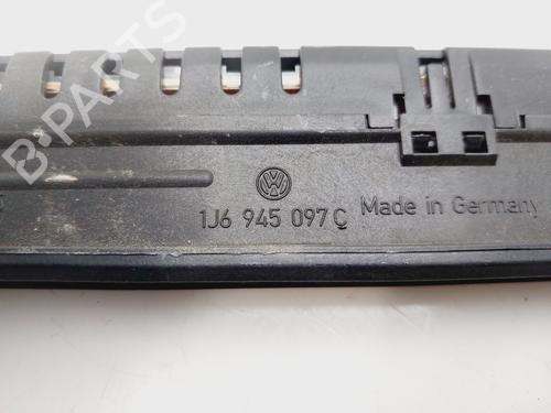 Trzecie światło stopu VW GOLF IV (1J1) 1.9 TDI | BP29581934L11 