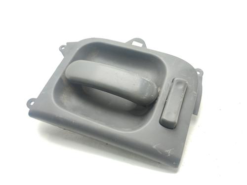Used Rear left interior door handle KIA CARNIVAL II (GQ) [1999-2007]  26490718