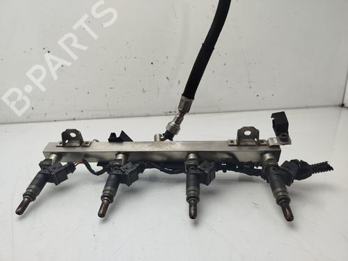 Used Injection rail Injection rail 32411193 32411193