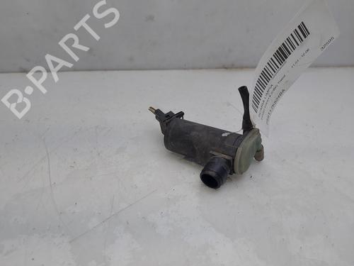 Used Washer pump FORD FIESTA V (JH_, JD_) 1.4 16V (80 hp) 15582677