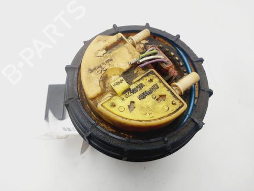 Used Fuel pump CITROËN XSARA Coupe (N0) 1.4 HDi (68 hp) 32071833