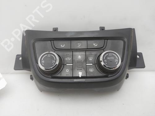climate-control-opel-zafira-tourer-c-p12-2011-36869370 main image