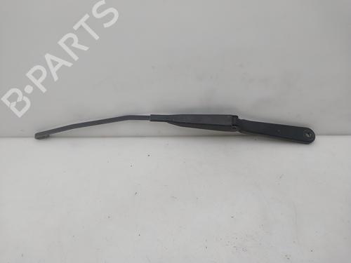 front-windshield-wiper-arm-renault-kangoo-kc01_-1997-33191408 main image